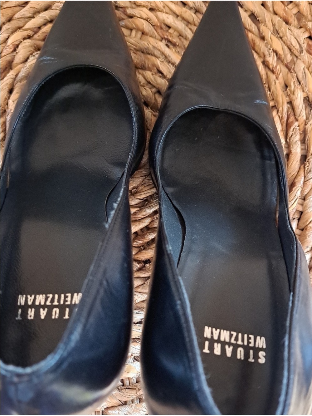 Stuart Weitzman Black Pointed Leather Pumps